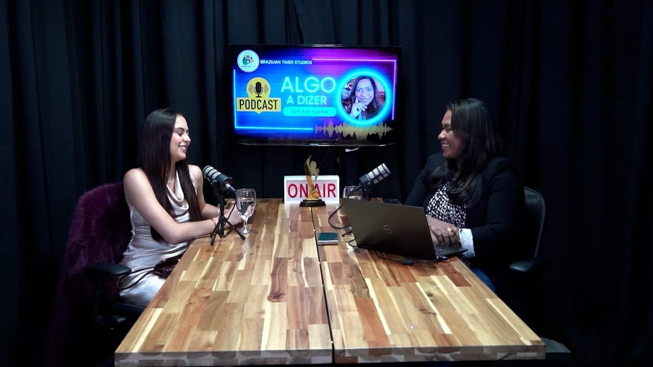 Às 08:42 pm | Entrevista com Eulália Lima, finalista do Miss Brasil USA Massachusetts 2026 (reapresentação durante a sem